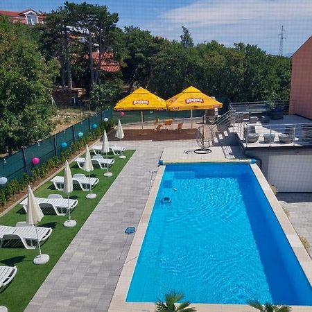Apartments Adria Crikvenica Exteriör bild