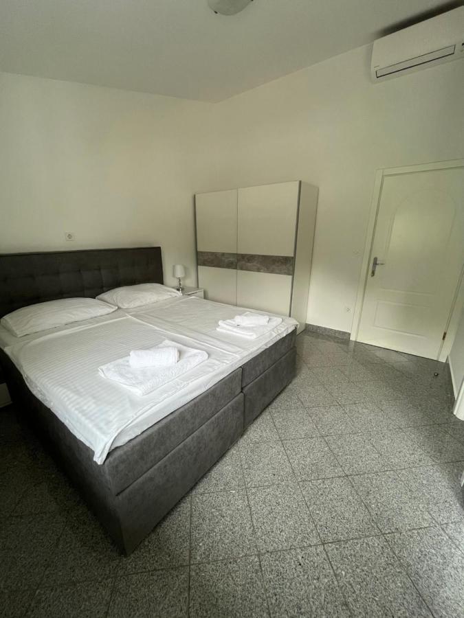 Apartments Adria Crikvenica Exteriör bild